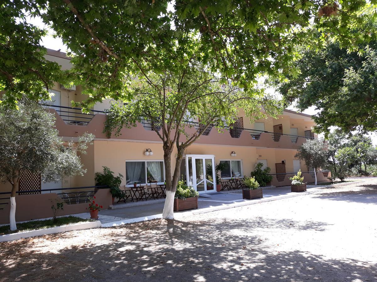 Hotel Isidora Loutros Eksteriør billede